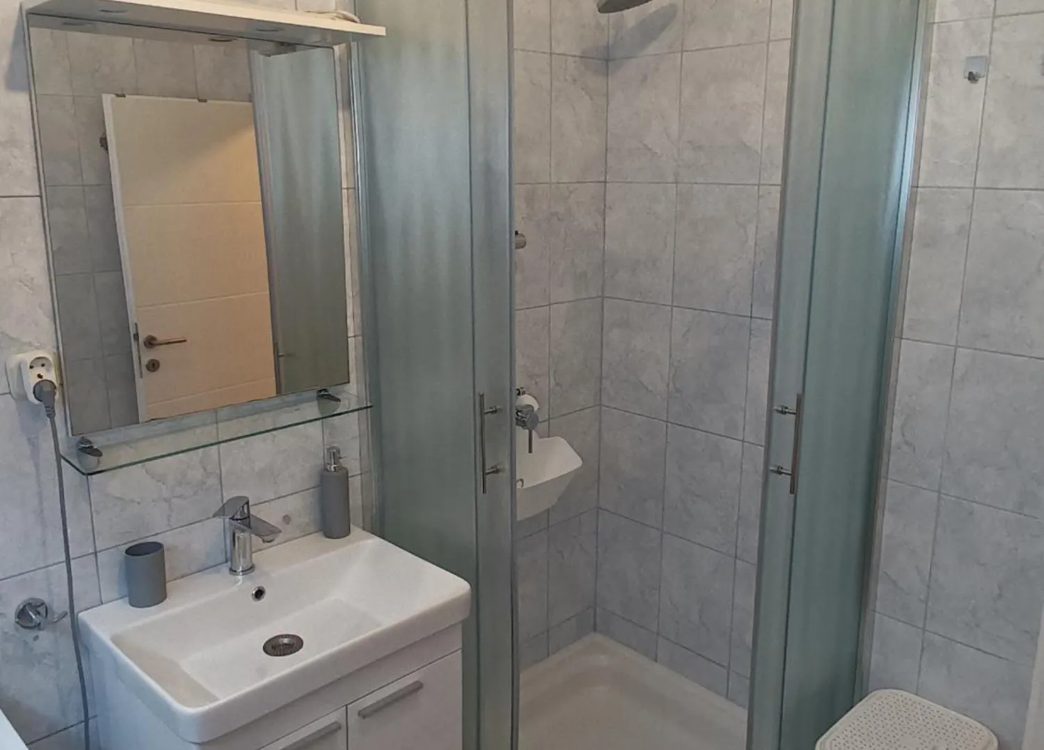 Apartment Fontana Felicita Zara 0*,